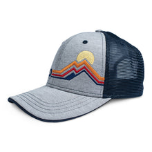 Load image into Gallery viewer, Jeep Mountain Stripe Hat
